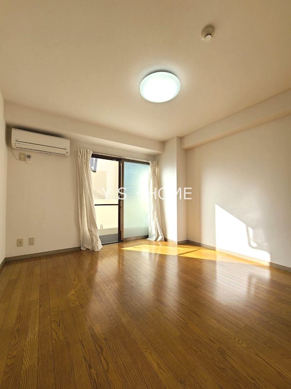 山田ビル ベッドルーム