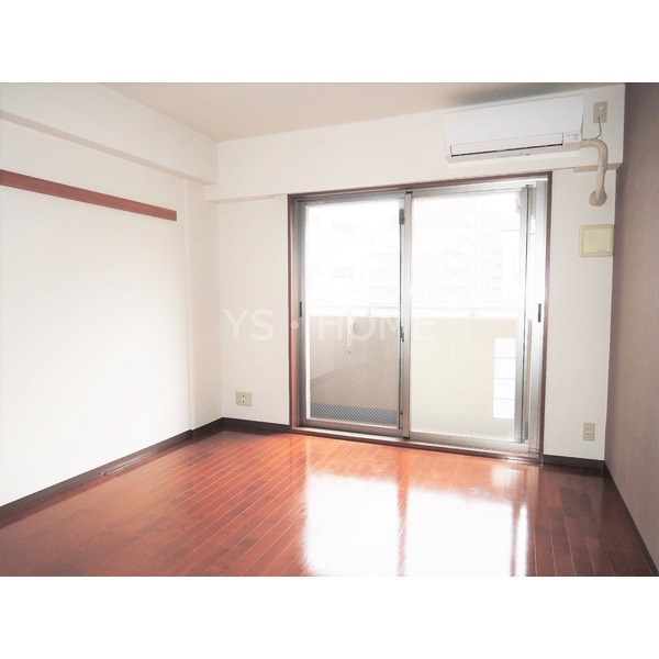 メゾン　ルミエール リビング