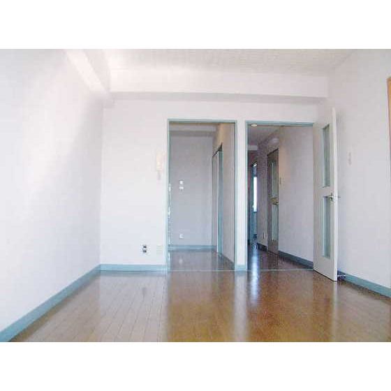 アンソレイエ国立 リビング