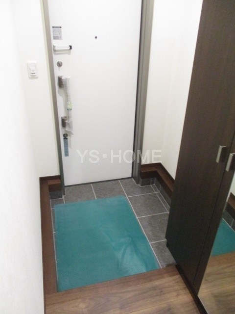 Ｊ Ｃｏｕｒｔ　  玄関