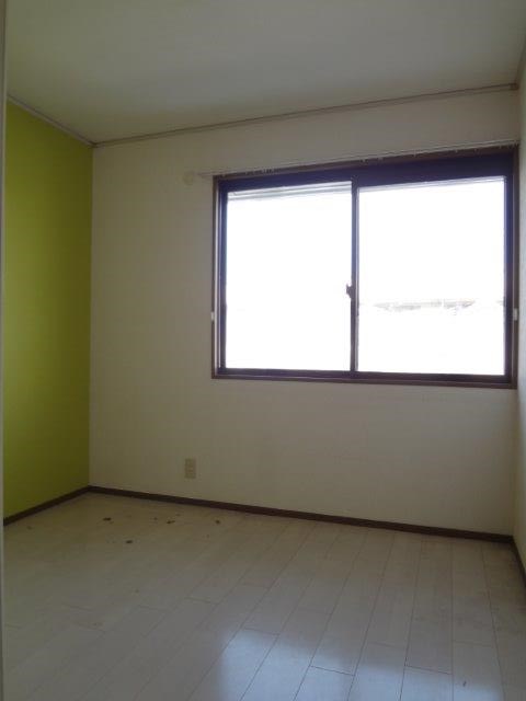 フォーレストヒルズⅡ ベッドルーム