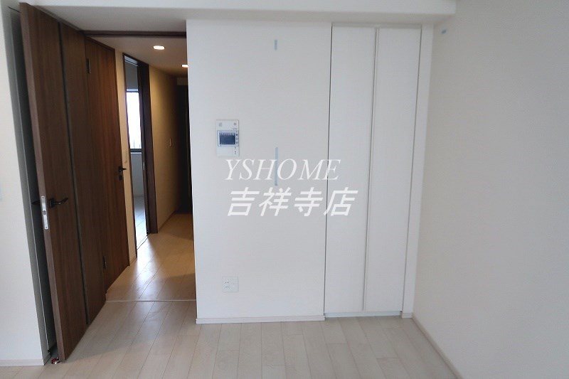 トラープランド翠命館 リビング