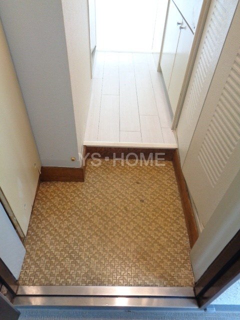 ビリジアン目白 玄関