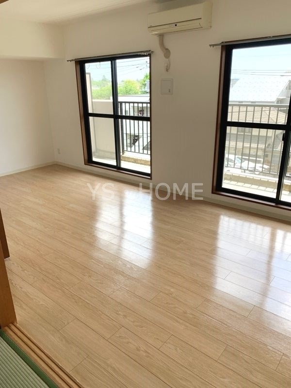 フィール天神町2号館 リビング