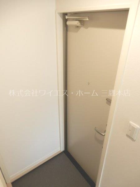 みたかの森　光館    玄関