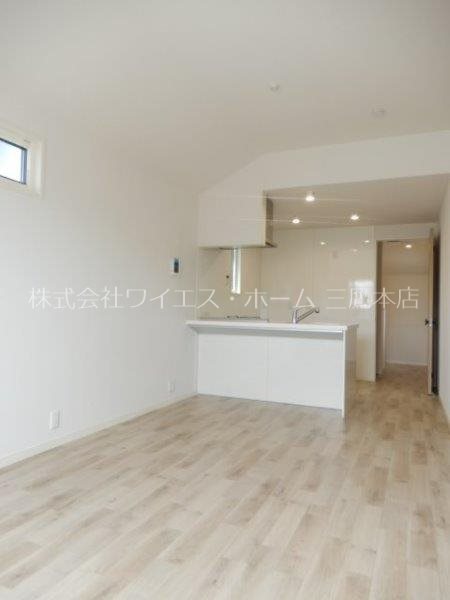 みたかの森　光館    リビング