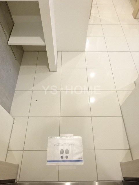 Libre西荻窪 玄関