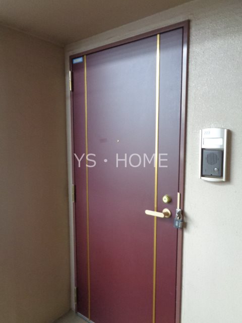 グランツモーデ 玄関