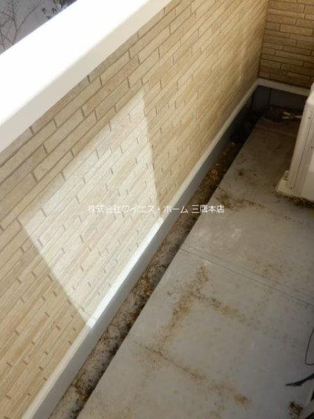 ガーデンヴィラ深大寺Ⅲ　 ベランダ