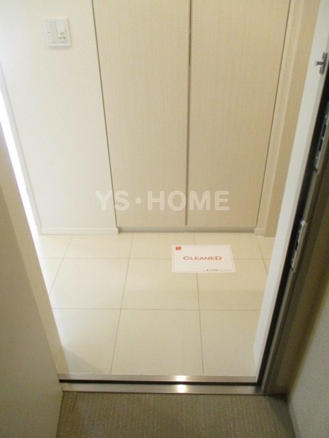 パークホームズ西荻窪グランビュー   玄関