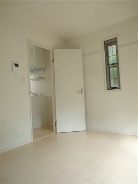 フォレスターナ リビング