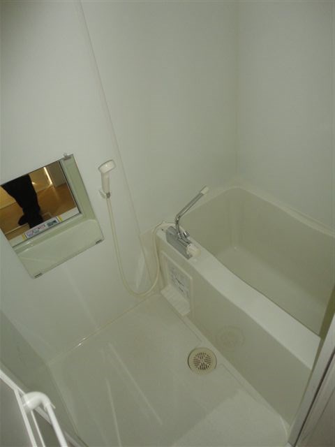 フォレスターナ 風呂画像