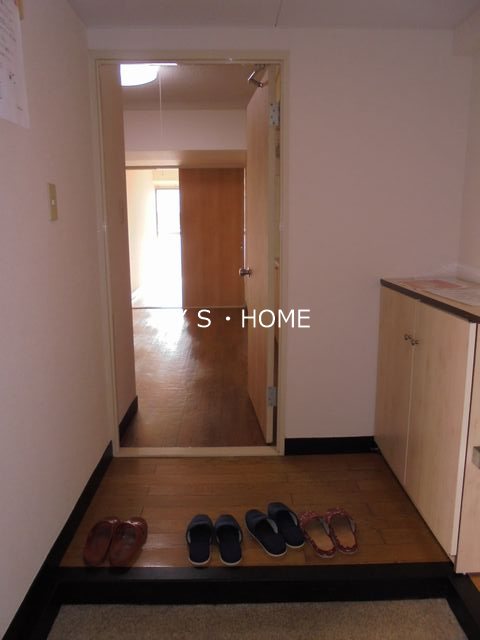 第五荒田ビル 玄関