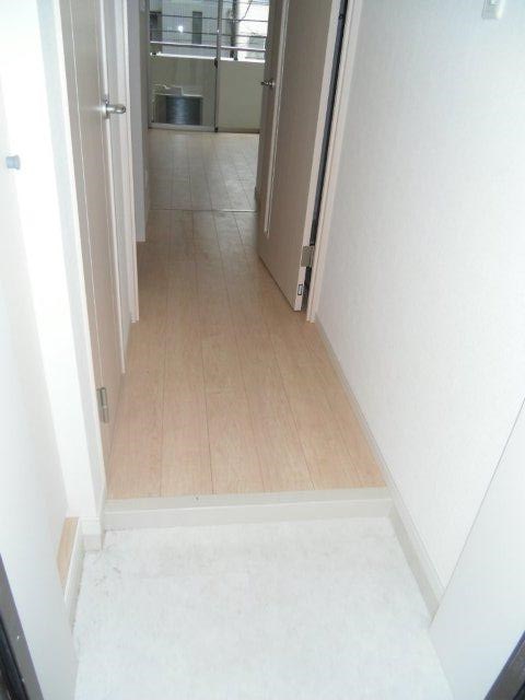 ソレアード武蔵野  玄関