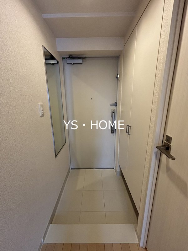 ｉ&amp;minus;Ｓｕｉｔｅ　ＨｉｇａｓｈｉＮａｋａｎｏ    玄関