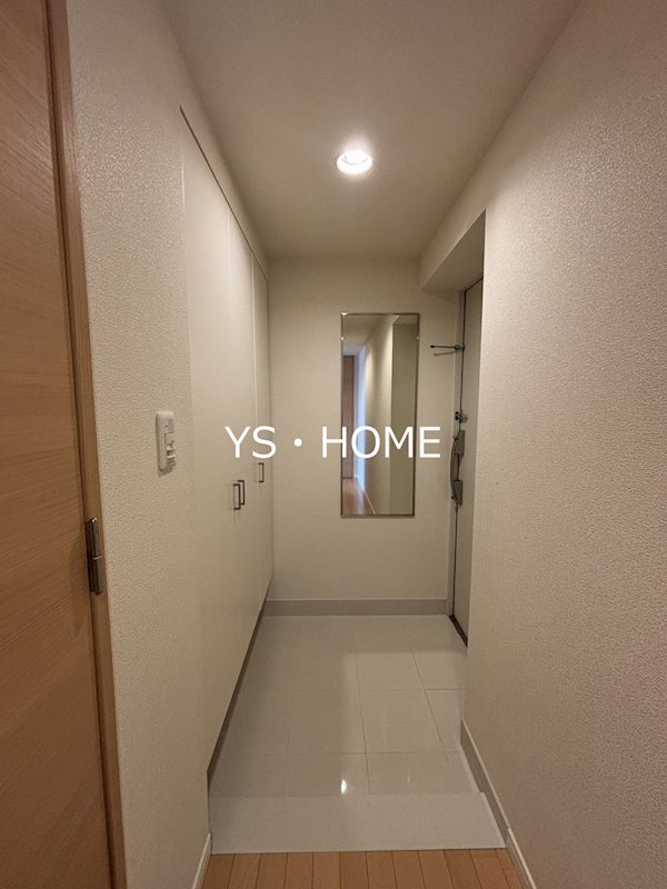 ｉ&amp;minus;Ｓｕｉｔｅ　ＨｉｇａｓｈｉＮａｋａｎｏ    玄関