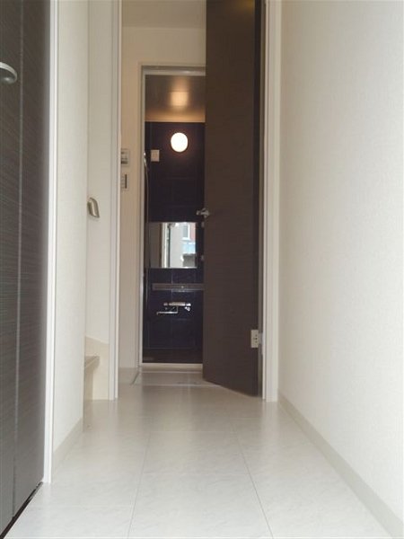 メゾンドEXE．Ⅲ 玄関