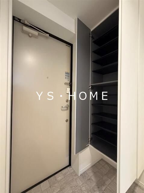 GATE　Residence　Mitaka 玄関