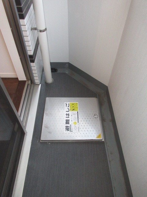 リージア中野新橋 ベランダ