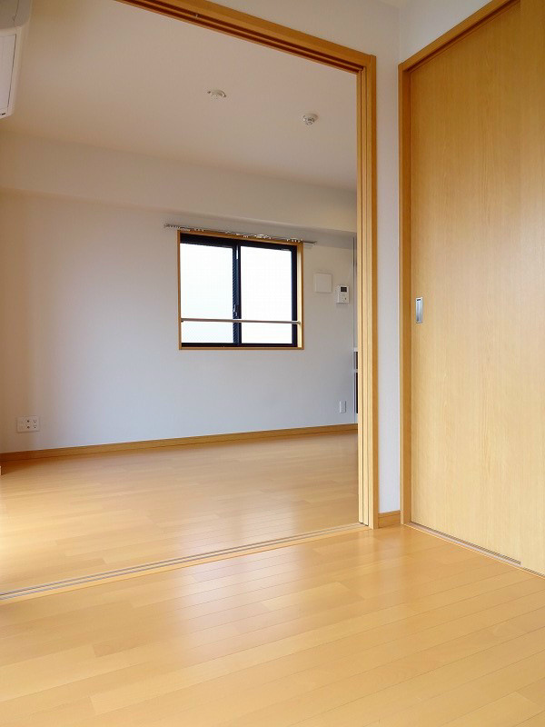 HANビル ベッドルーム