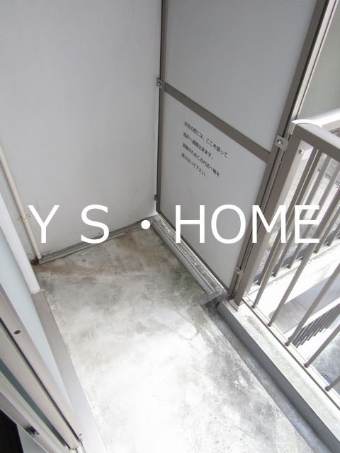 ファーストヒルズ武蔵小金井Ｂ棟 ベランダ