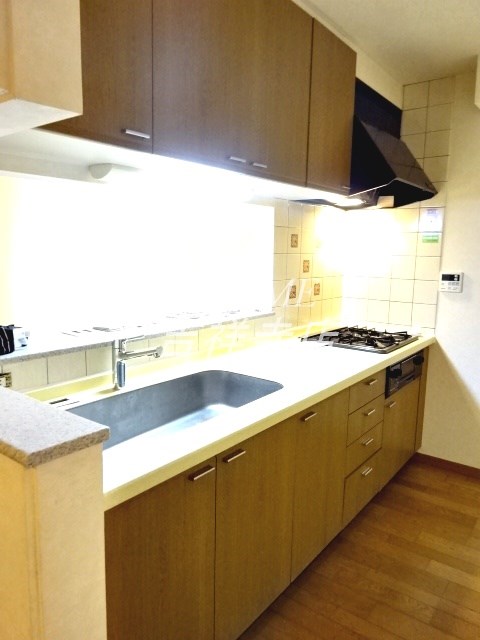 コンフォート三鷹台 キッチン