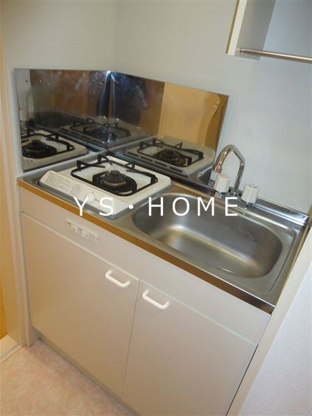 ル・プランタン キッチン