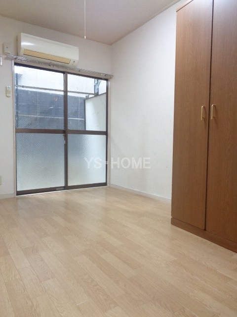 シャングリラ ベッドルーム