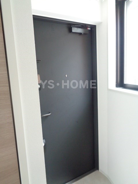 ZOOM方南町  玄関