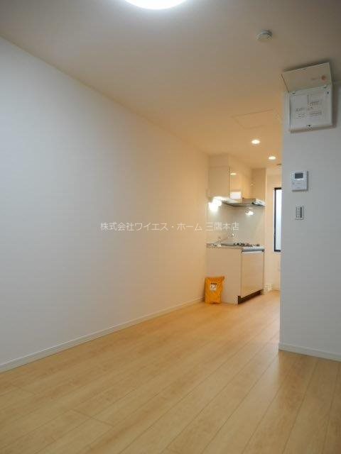 エクセラン吉祥寺 リビング