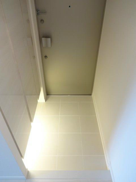 ベルジュール武蔵野中町 玄関