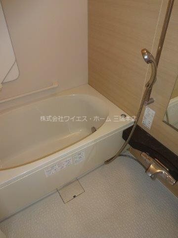 武蔵野タワーズスカイクロスタワー 風呂画像