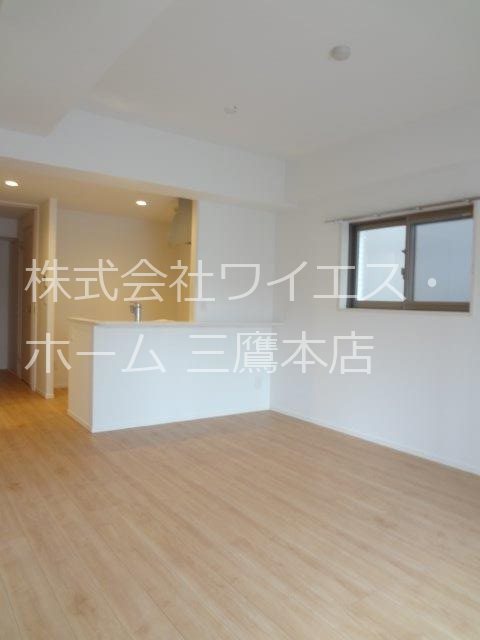 グロリアス西荻窪 リビング