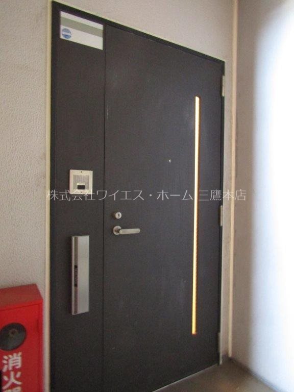 エル・セレーノ国立 玄関