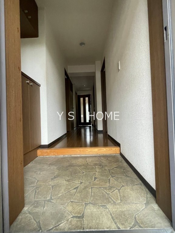 リヴィエール一橋学園 玄関