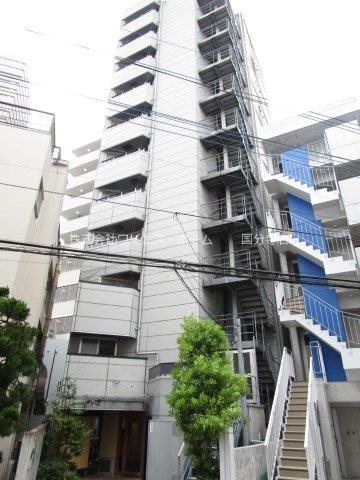 ヴルーム国立 外観