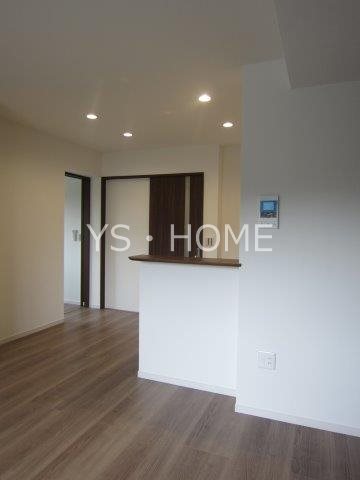 ヴェルデルークス美鷹 リビング