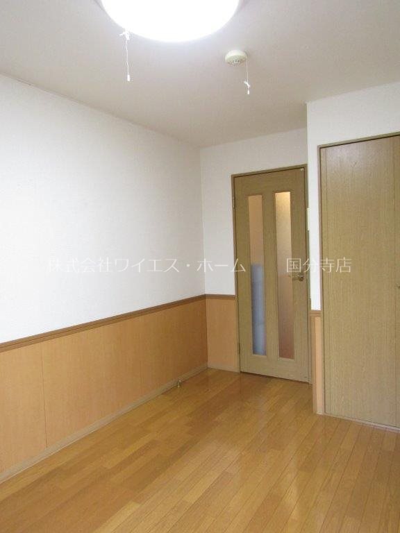 ハイヴィレッジ国分寺  リビング