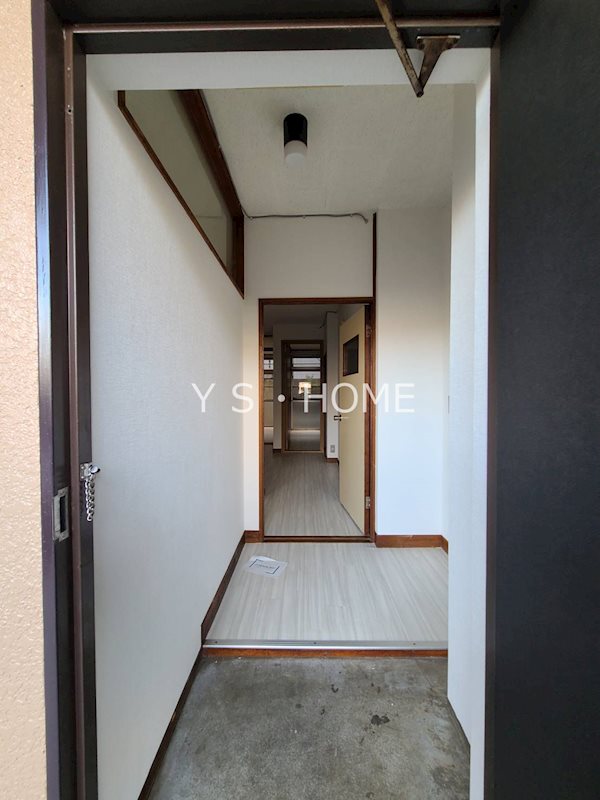 アメニティコウヤマ第２ガーデン 玄関