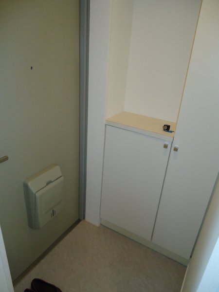 レジディア吉祥寺 玄関