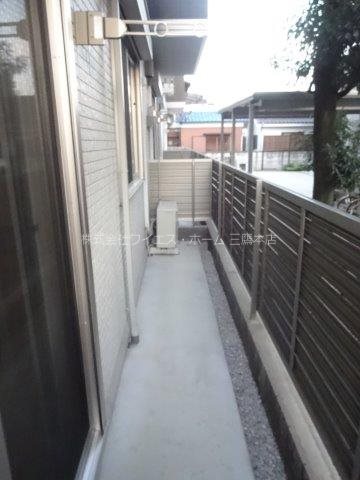 メゾン　シェーヌ ベランダ