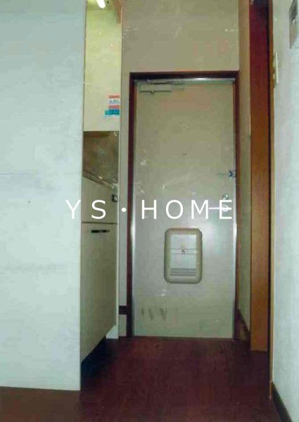 第一三菱荘 玄関