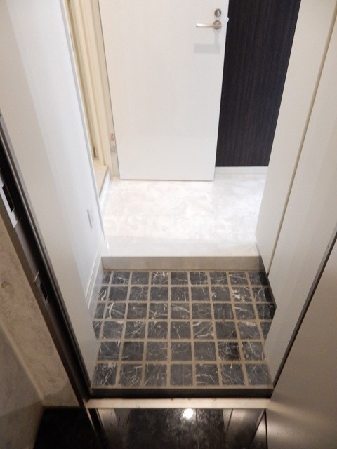 アーバンステージ荻窪 玄関