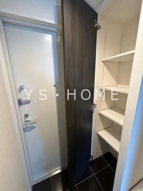 GRANPASEO吉祥寺  玄関