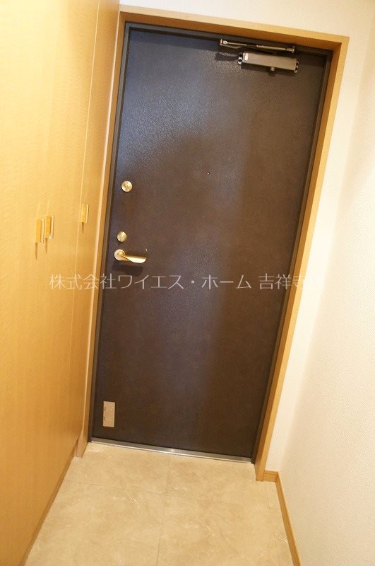 藤和シティスクエア三鷹駅前 玄関