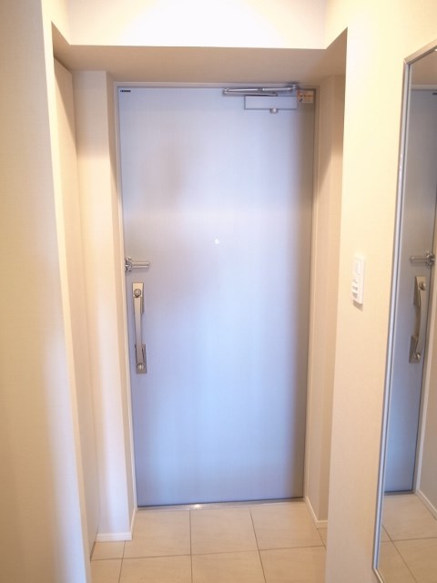 プラウドフラット東中野   玄関