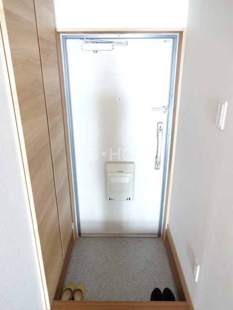 豊栄西荻マンション  玄関