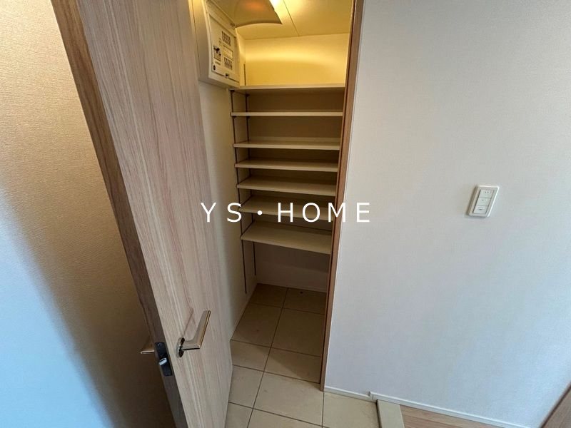 エミリブ石神井公園 玄関