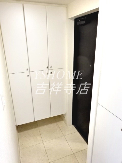 エルミタージュ荻窪 玄関