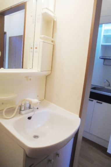 Ｇｌｏｒｙ　Ｂｒｏｏｋ その他2